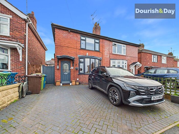 3 Bedroom Semi-Detached House For Sale In First Avenue, Holmcroft, Stafford, ST16