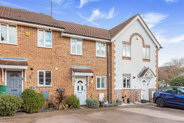 2 Bedroom Terraced House For Sale In The Briars, Hertford, SG13