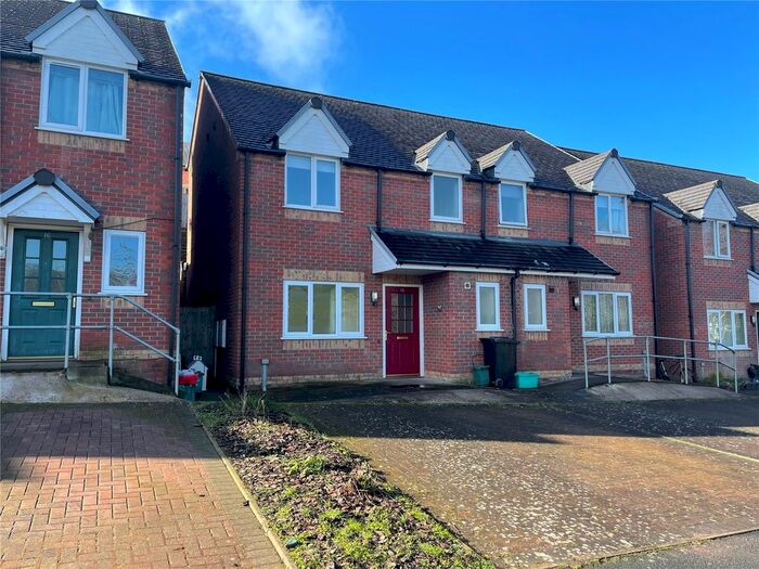 3 Bedroom Semi-Detached House For Sale In Brynmor Avenue, Newtown, Powys, SY16