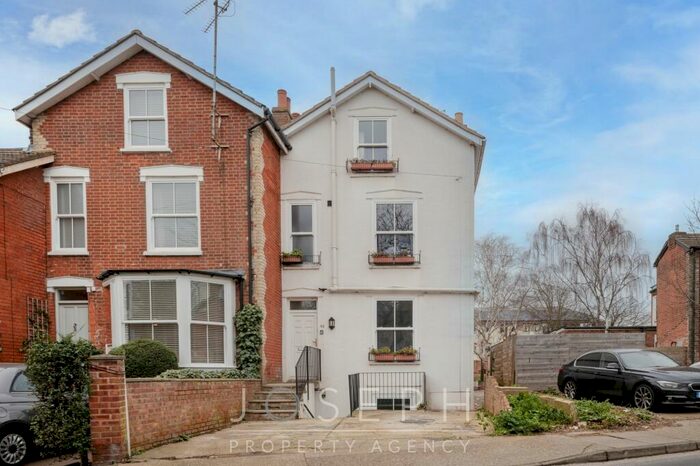 6 Bedroom End Of Terrace House To Rent In Burlington Road, Ipswich, IP1