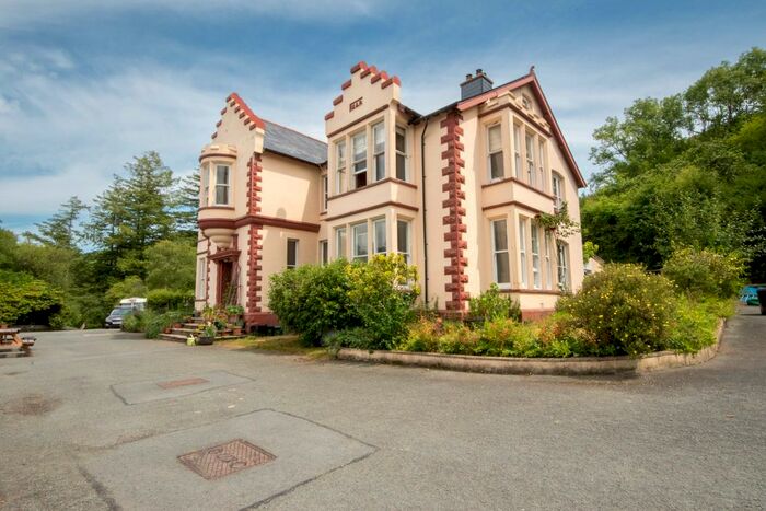 3 Bedroom Flat For Sale In Furnace, Machynlleth, SY20