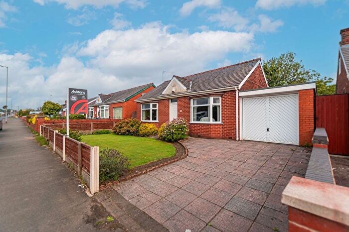 2 Bedroom Detached Bungalow For Sale In Corner Lane, Leigh, WN7