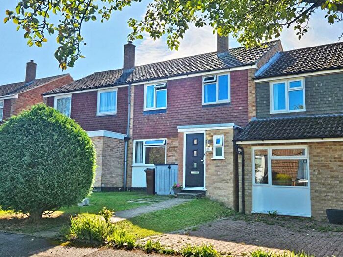 3 Bedroom Terraced House For Sale In Westwood Road, Maidstone, ME15