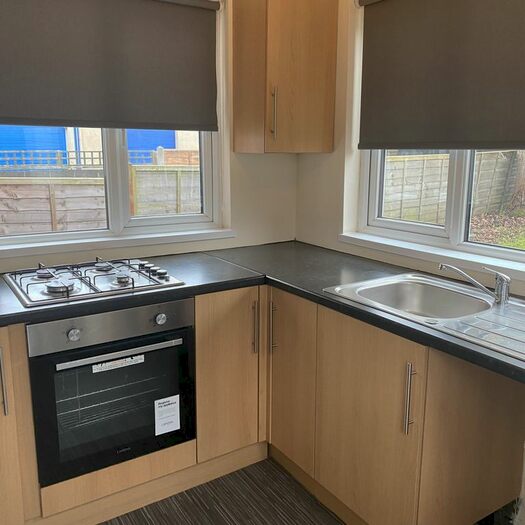 3 Bedroom Semi-Detached House To Rent In Bradford Road, East Ardsley, WF3