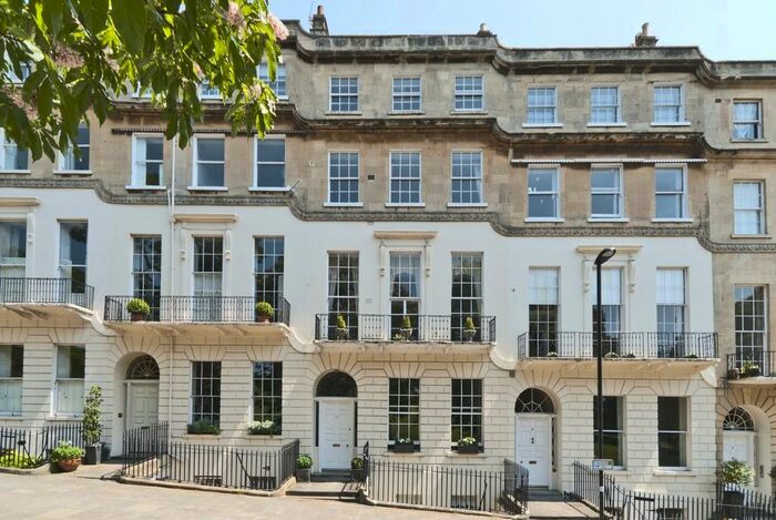 1 Bedroom Apartment To Rent In Cavendish Place, Bath, BA1