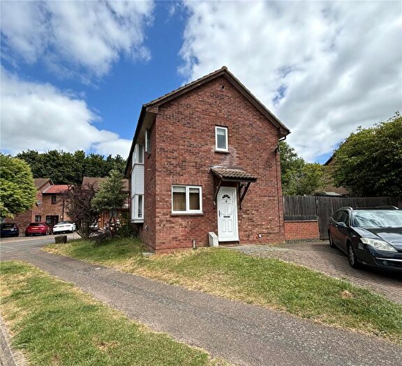 2 Bedroom Semi-Detached House To Rent In Osmund Drive, Goldings, Northampton, NN3