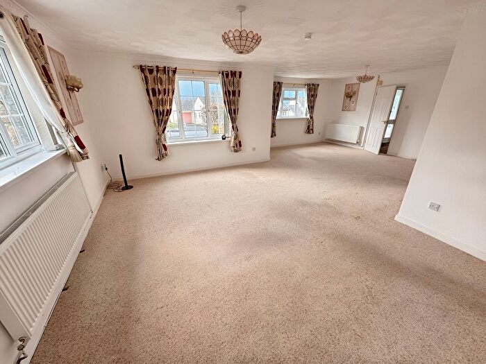 3 Bedroom Detached Bungalow For Sale In Pentle Drive, Pentlepoir, Saundersfoot, SA69