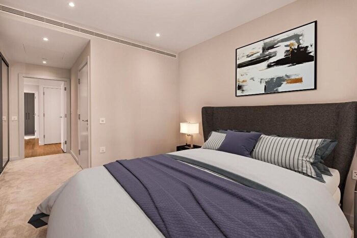 3 Bedroom Apartment To Rent In Nine Elms Lane, London, SW11