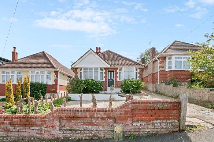 2 Bedroom Bungalow For Sale In Linden Road, Poole, BH12