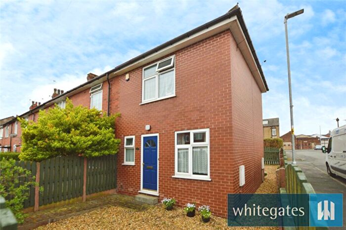 2 Bedroom End Of Terrace House For Sale In Firth Grove, Leeds, West Yorkshire, LS11