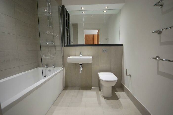 2 Bedroom Apartment To Rent In City Road, Hulme, Manchester, M15