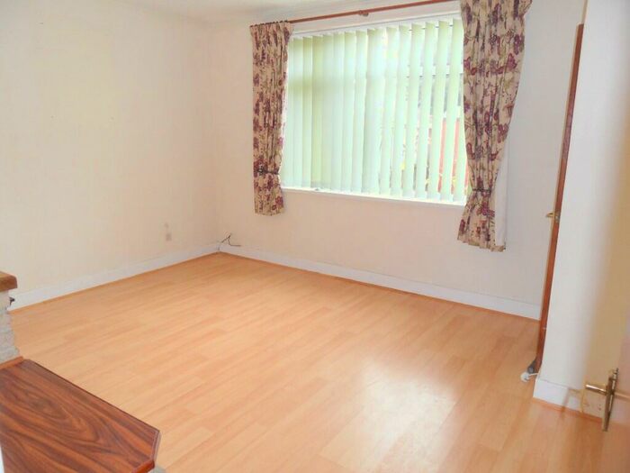 2 Bedroom Terraced House For Sale In Chalk Lane, Sutton Bridge, PE12
