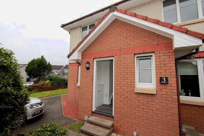 2 Bedroom Flat To Rent In Cragganmore, Tullibody, Clackmannanshire, FK10