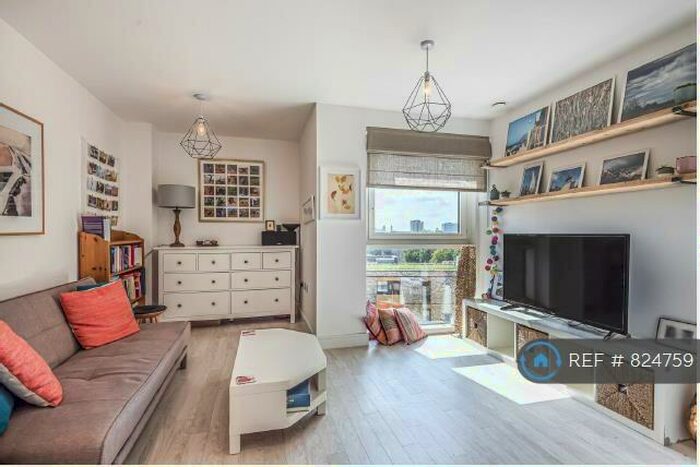 Studio To Rent In London, London, SE8