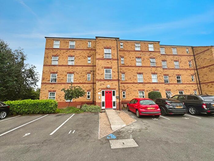 2 Bedroom Flat For Sale In Elvaston Court, Grantham, NG31
