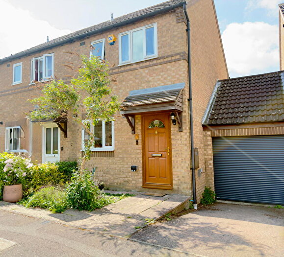 2 Bedroom Semi-Detached House For Sale In Emerson Valley, Milton Keynes, MK4