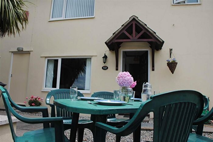3 Bedroom Property To Rent In Teignmouth Road, Maidencombe, Torquay, TQ1