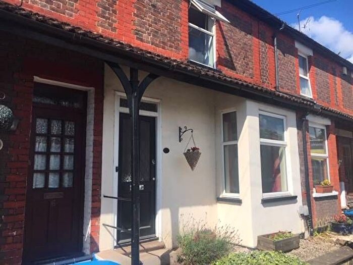 3 Bedroom Terraced House To Rent In Kents Avenue, Hemel Hempstead, HP3