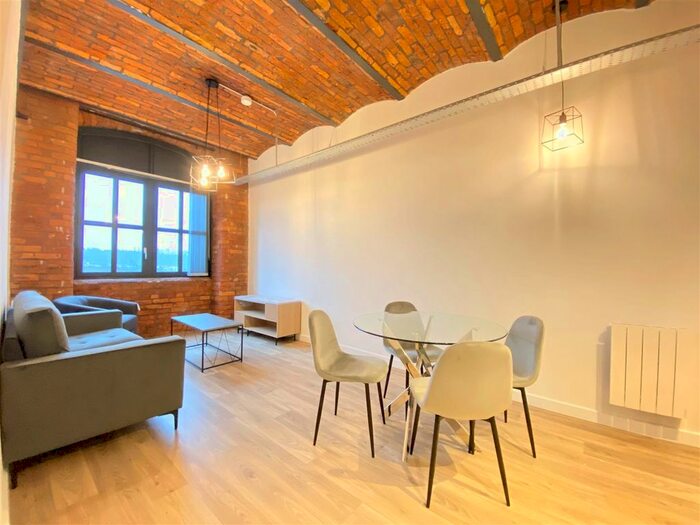 2 Bedroom Flat To Rent In Meadow Mill, Stockport, SK1