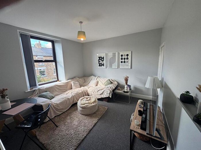 2 Bedroom Apartment To Rent In Toftwood Road, Sheffield, S10