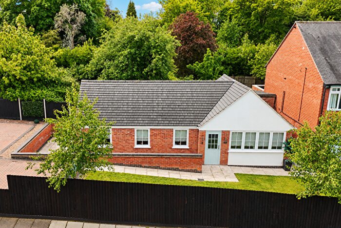 2 Bedroom Detached Bungalow For Sale In Cooden Avenue, Leicester, Leicestershire, LE3