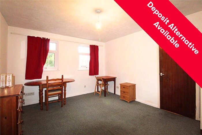 1 Bedroom Flat To Rent In Richmond Dale, Bristol, Somerset, BS8