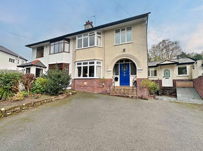 5 Bedroom Semi-Detached House For Sale In The Crescent, Heswall, CH60