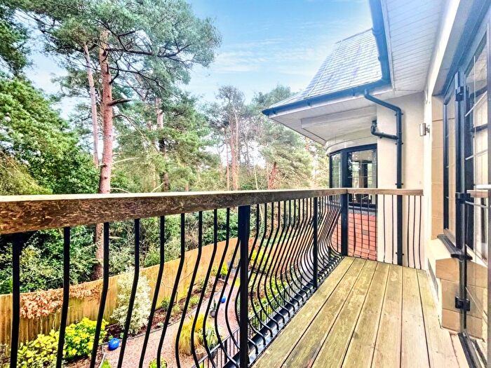 2 Bedroom Flat For Sale In Dornoch, Compton Avenue, Lilliput, BH14