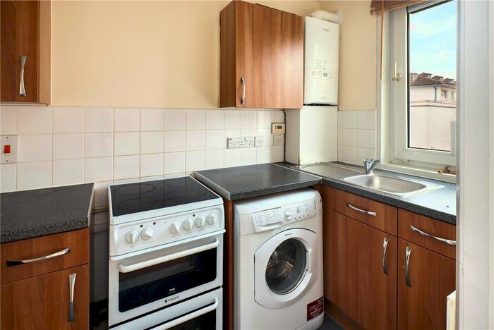 Studio To Rent In Bittern Court, Edward Street, Deptford, London, SE8