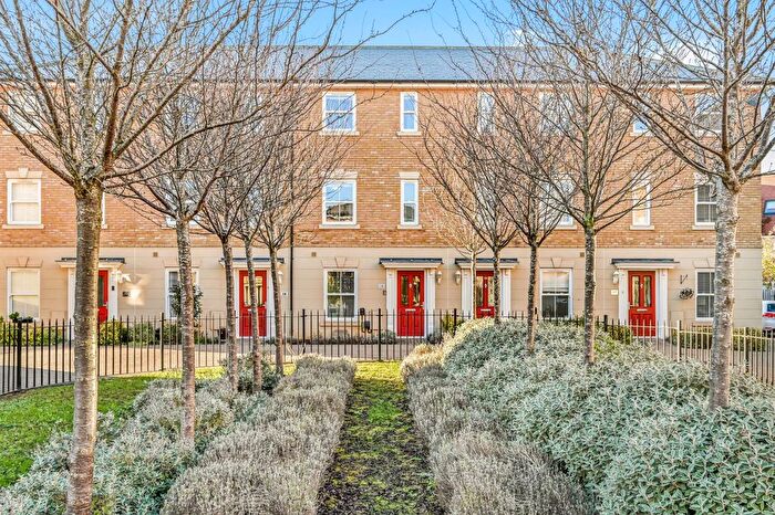 3 Bedroom Terraced House For Sale In Buckthorn Road, Dunmow, CM6