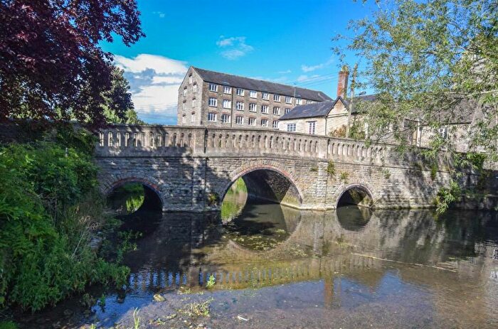 1 Bedroom Flat To Rent In Inner Silk Mills, Malmesbury, SN16