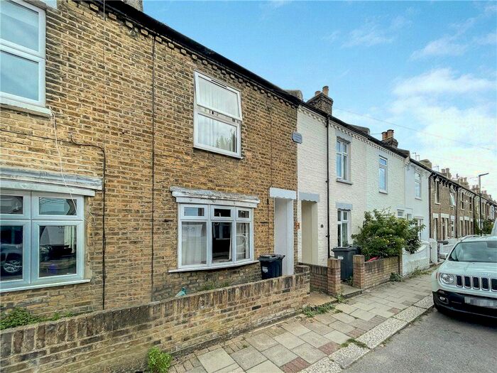 2 Bedroom Terraced House To Rent In Braemar Road, Brentford, TW8