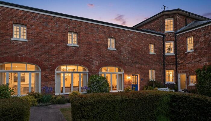 3 Bedroom Terraced House For Sale In Michaelis Road, Thame, Oxfordshire, OX9