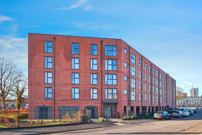 2 Bedroom Apartment To Rent In St. Lukes Road, Birmingham, B5