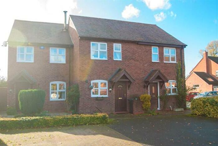 2 Bedroom House To Rent In Victoria Meadow, Elford, B79
