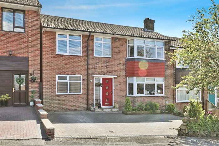 4 Bedroom Semi-Detached House For Sale In Fir Tree Drive, Wales, Sheffield, S26