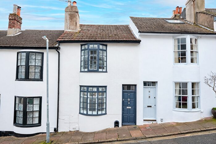 2 Bedroom Terraced House For Sale In Railway Street, Brighton, BN1