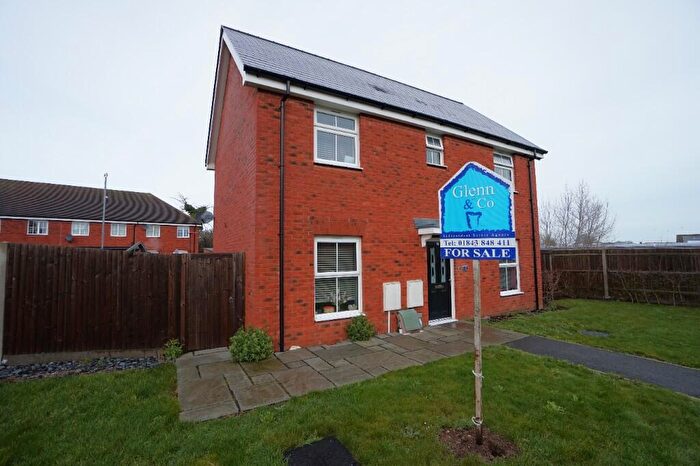 3 Bedroom Detached House For Sale In Gap Road, Margate, Kent, CT9