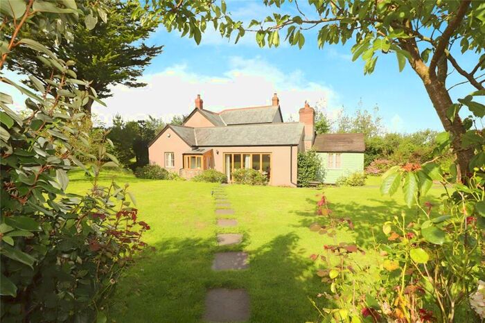 4 Bedroom Detached House For Sale In Bradworthy, Holsworthy, EX22