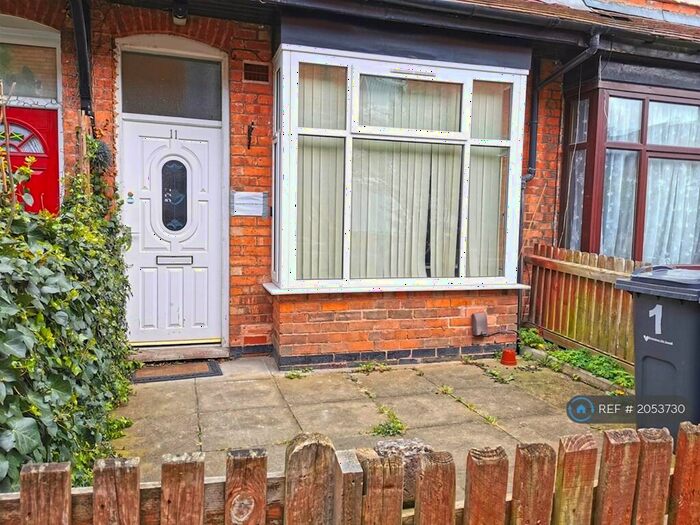 3 Bedroom Terraced House To Rent In Castleford Grove, Birmingham, B11