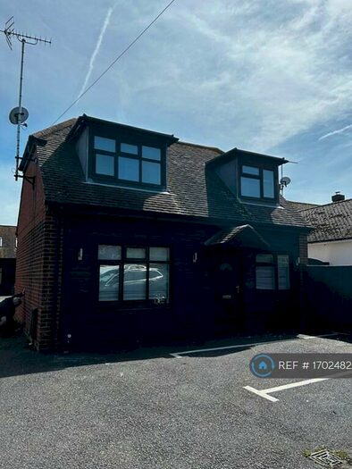 2 Bedroom Semi-Detached House To Rent In Princes Court, Margate, CT9