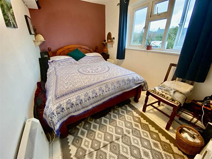 3 Bedroom End Of Terrace House For Sale In Fore Street, Constantine, Falmouth, TR11