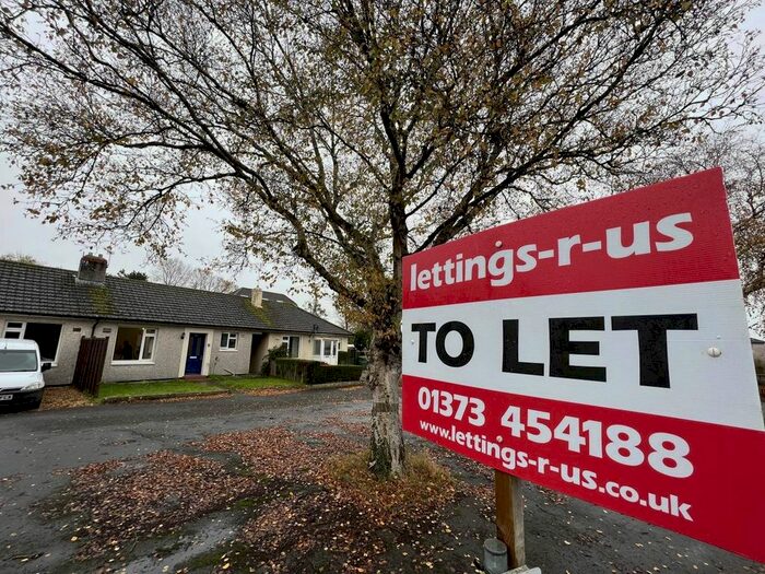 1 Bedroom Semi-Detached Bungalow To Rent In St Johns Road, Frome, Somerset, BA11