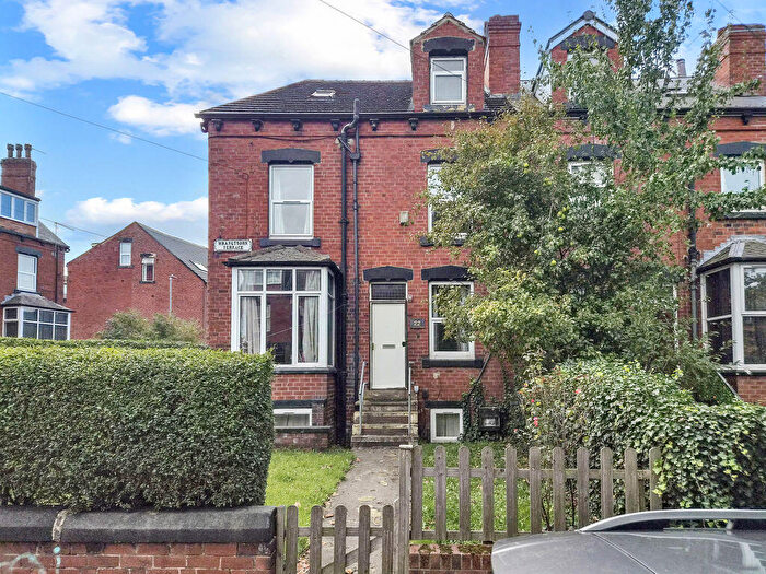 4 Bedroom End Of Terrace House For Sale In Wrangthorn Terrace, Leeds, LS6