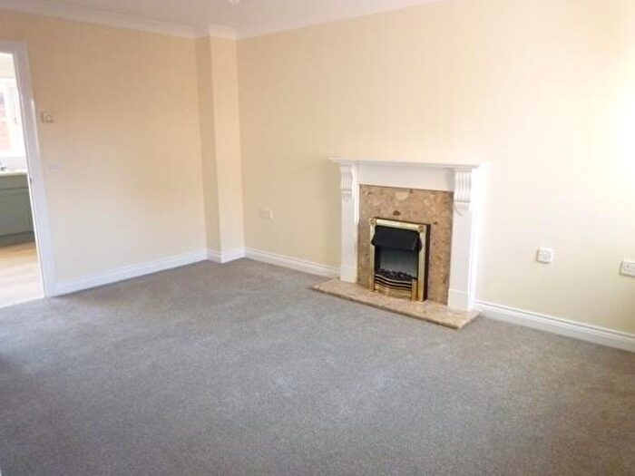 2 Bedroom End Of Terrace House To Rent In Woodland View, Holsworthy, EX22