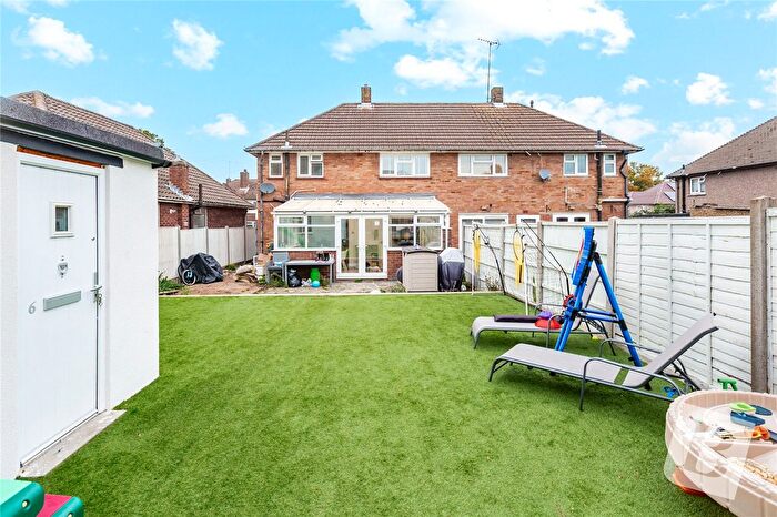 3 Bedroom Semi-Detached House For Sale In Marlborough Road, Pilgrims Hatch, Brentwood, Essex, CM15