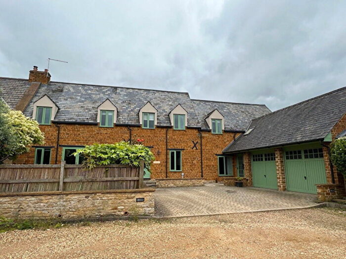 4 Bedroom Semi-Detached House To Rent In Stable Yard, Caldecott, Market Harborough, LE16