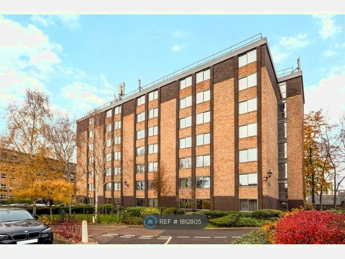 Studio To Rent In Mayflower House, Cambridge, CB4