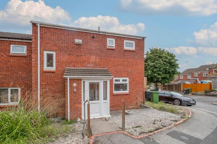 2 Bedroom Terraced House To Rent In Patch Lane, Oakenshaw, Redditch, B98