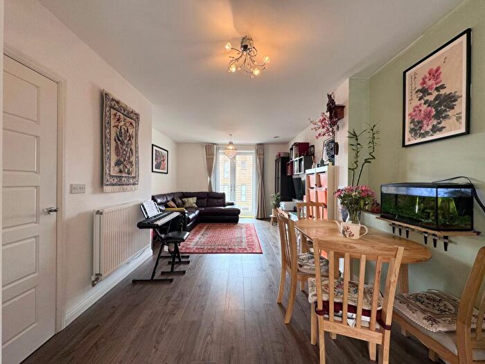 2 Bedroom Flat For Sale In Coxwell Boulevard, London, NW9